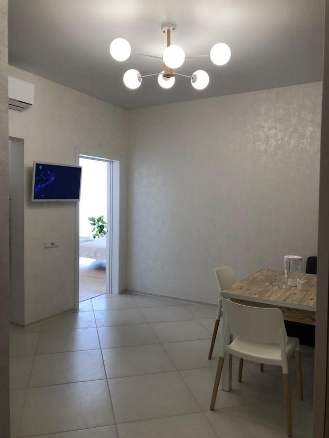 Apartment Gagarinsky In Arcadia オデッサ エクステリア 写真